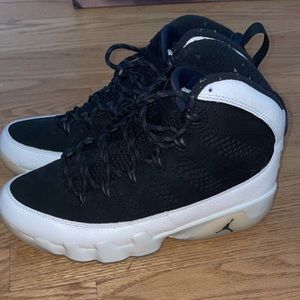 Men’s Air Jordan 9 Retro City of Flight , size 8.5